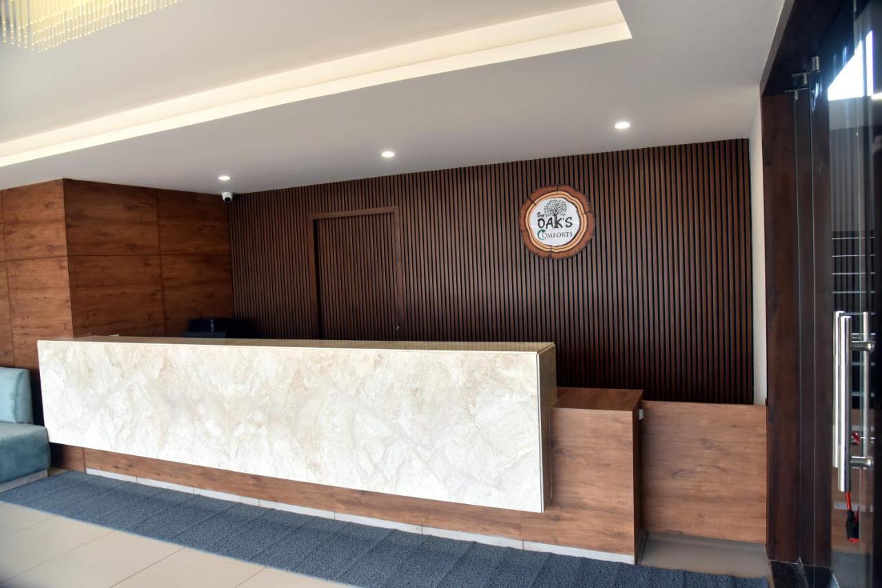 The Oaks Comforts Hubli Εξωτερικό φωτογραφία