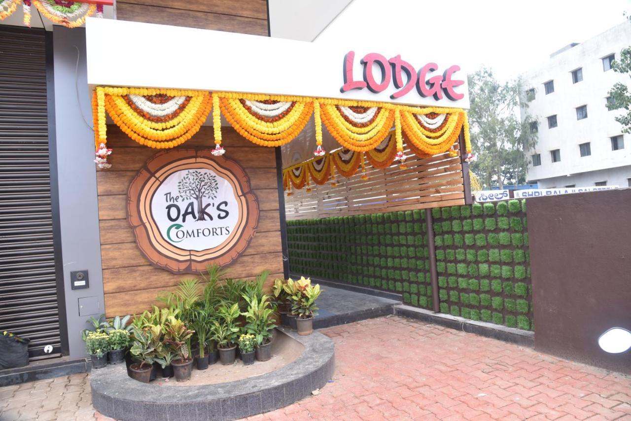 The Oaks Comforts Hubli Εξωτερικό φωτογραφία
