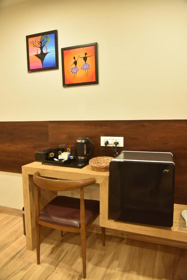 The Oaks Comforts Hubli Εξωτερικό φωτογραφία